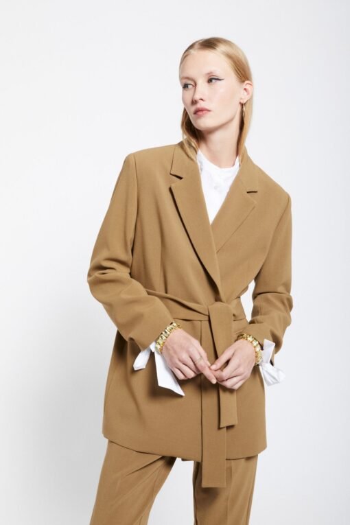 Ottod’Ame – Midi Blazer with Belt