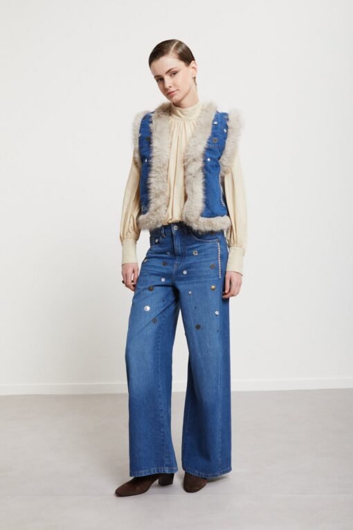 Relax Cut jeans in denim with embroidery and appliqués