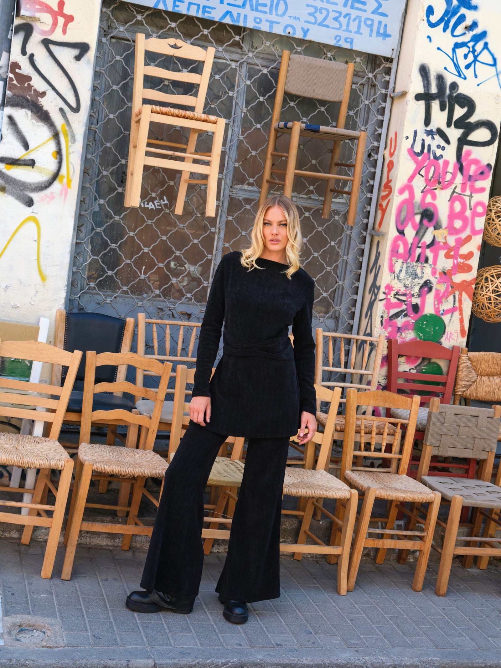 Mossé Black Trousers